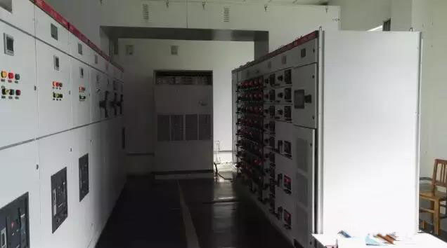 山東某紙業(yè)配電室應用西馳有源電力濾波器(圖1) 山東某紙業(yè)配電室應用西馳有源電力濾波器(圖1)